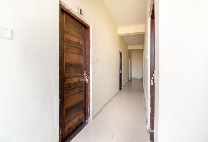 Spot On 48398 Shree Deep Hotel Pushkar