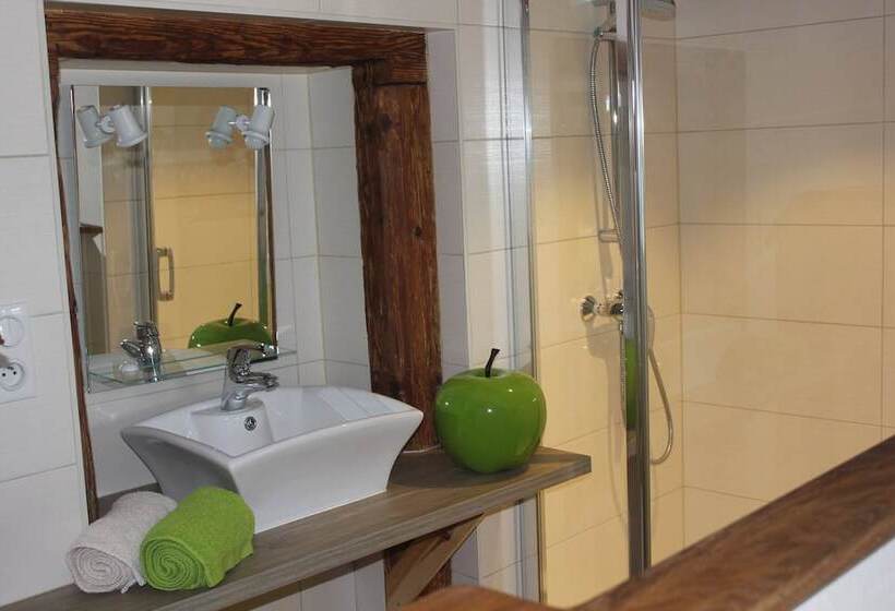 ベッドアンドブレックファースト A L Ombre Du Verger