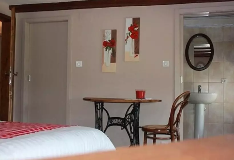 ベッドアンドブレックファースト A L Ombre Du Verger