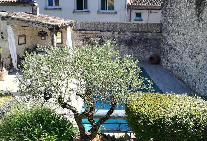 민박 La Petite Maison