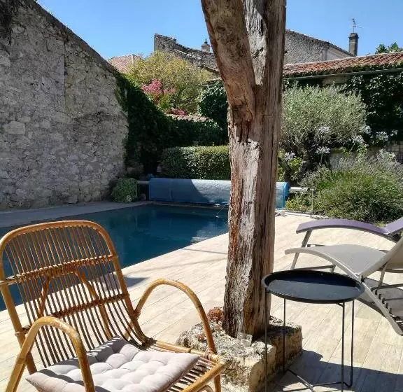 ベッドアンドブレックファースト La Petite Maison