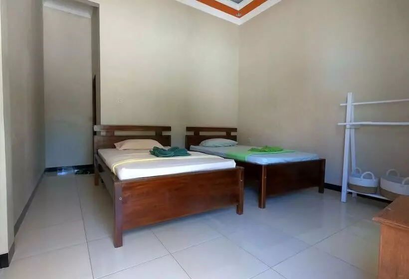 Aamiaismajoitus (B&B) Watukarung Prapto Homestay