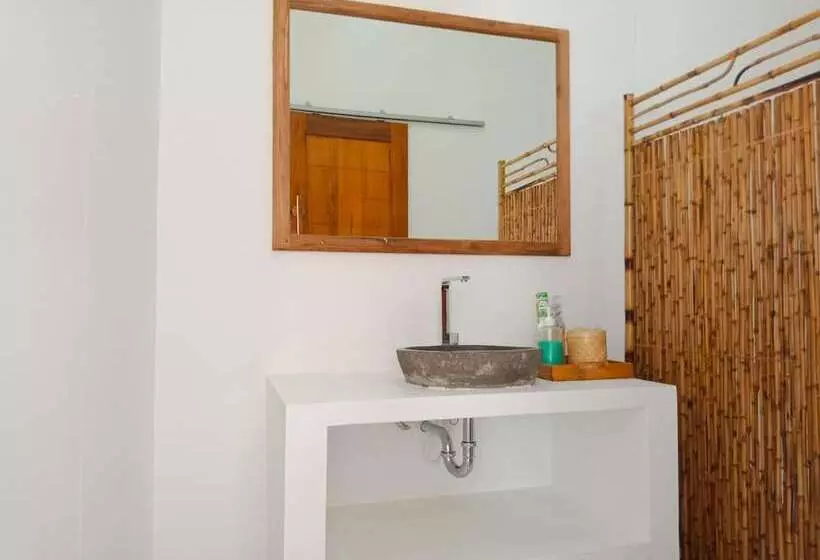 Aamiaismajoitus (B&B) Watukarung Prapto Homestay