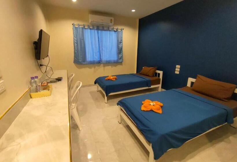 בית מלון כפרי Banana Resort Sadao