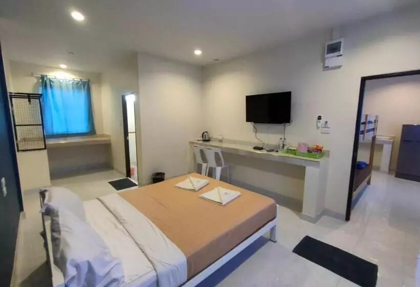 Hotelli Banana Resort Sadao