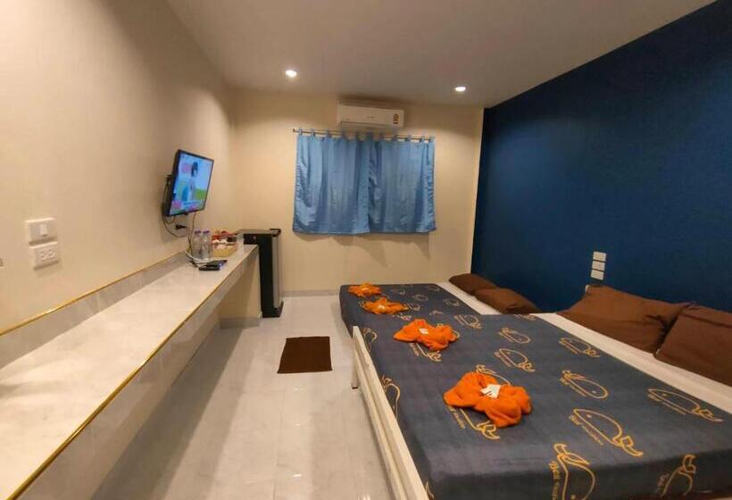 בית מלון כפרי Banana Resort Sadao