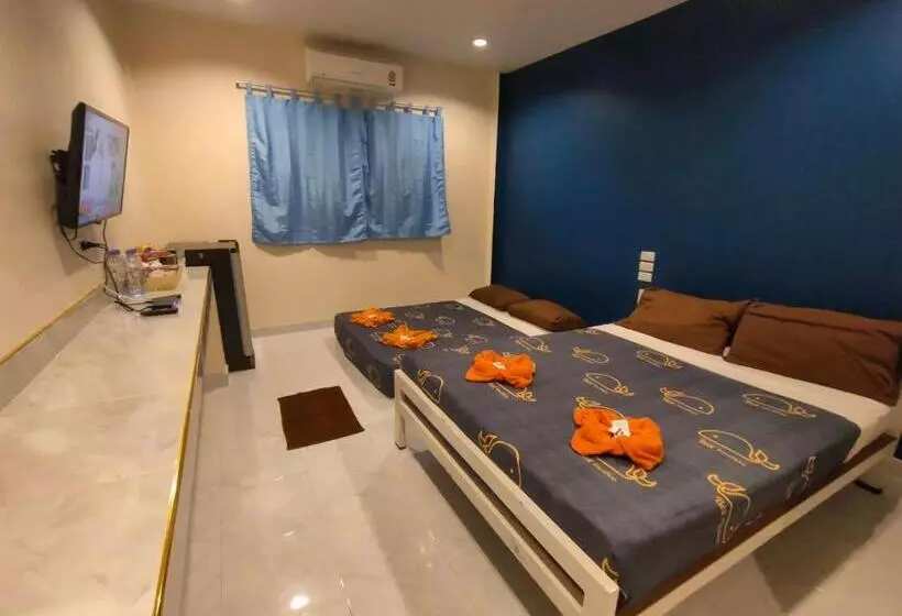 Hotelli Banana Resort Sadao