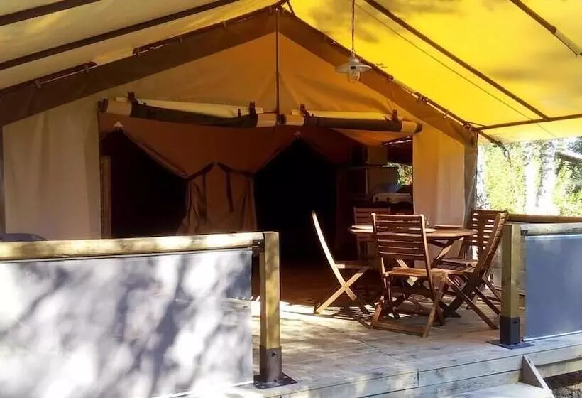 Hotelli Camping De Matour