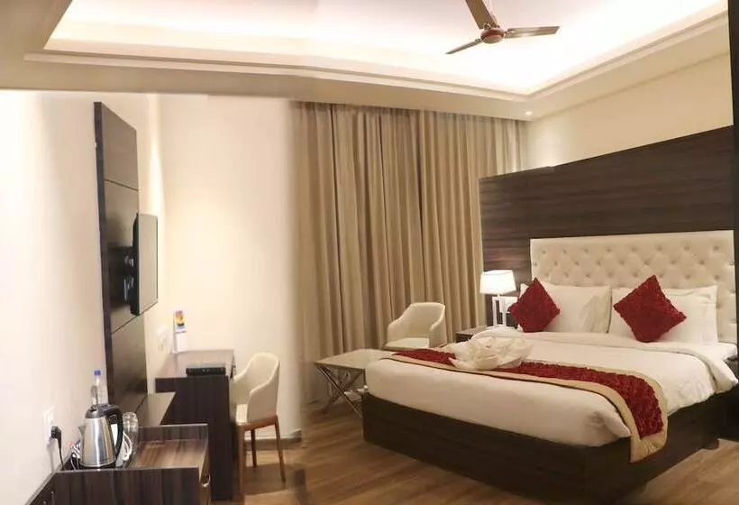 Hotelli Comfort Inn Lakhimpur