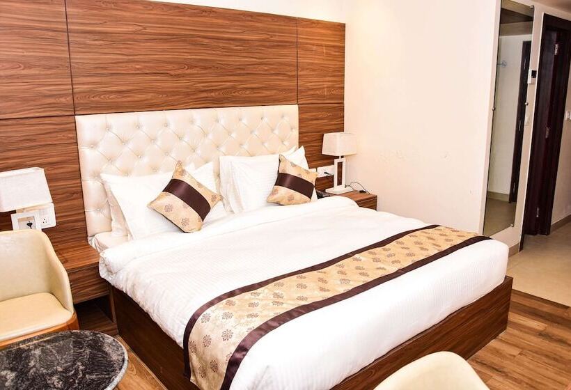 호텔 Comfort Inn Lakhimpur