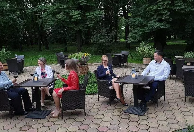 Hotelli Főnix Wellness Resort