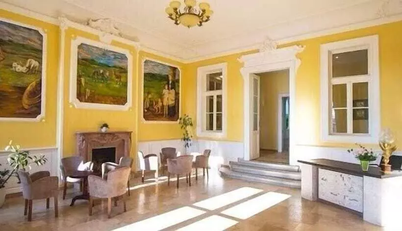 Hotelli Főnix Wellness Resort