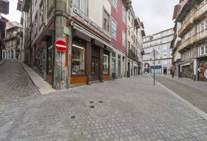 ホテル Go2oporto A Portoments