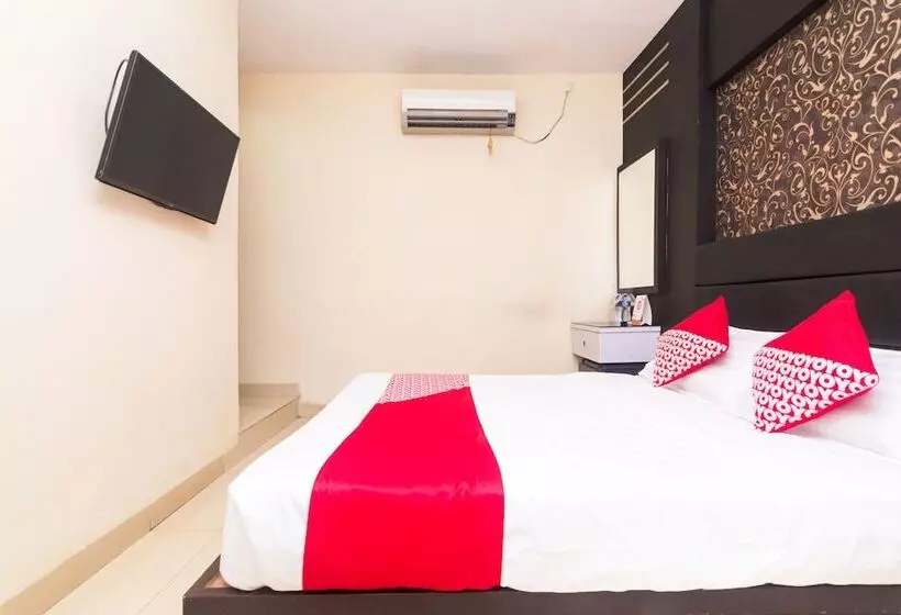 Hotelli Grand Palace By Oyo Rooms