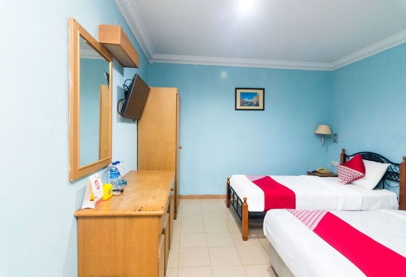 호텔 Grand Palace By Oyo Rooms