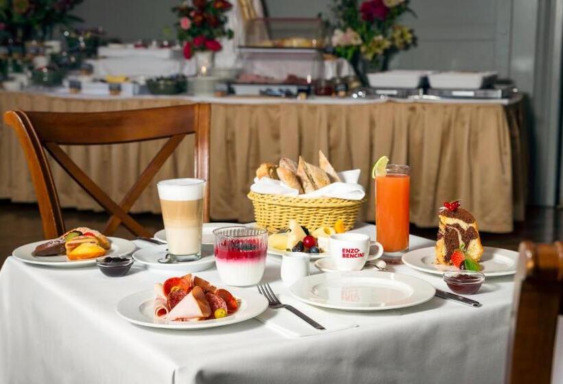 Károlyi Kastély Hotel & Restaurant