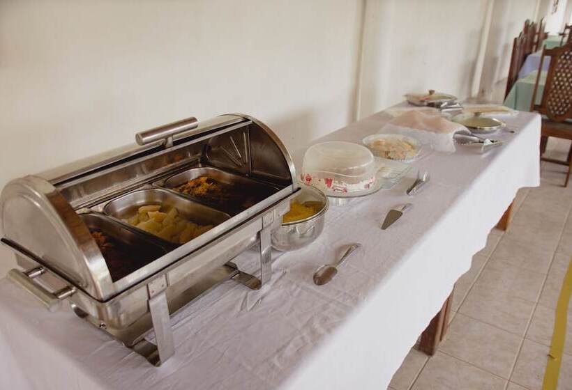 هتل Pousada Do Inglês