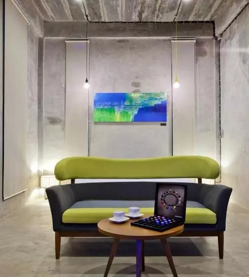 ホテル Twelve Oclock Resort