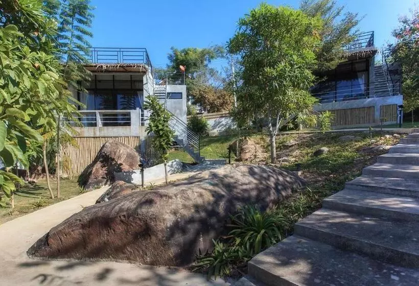 ホテル Twelve Oclock Resort