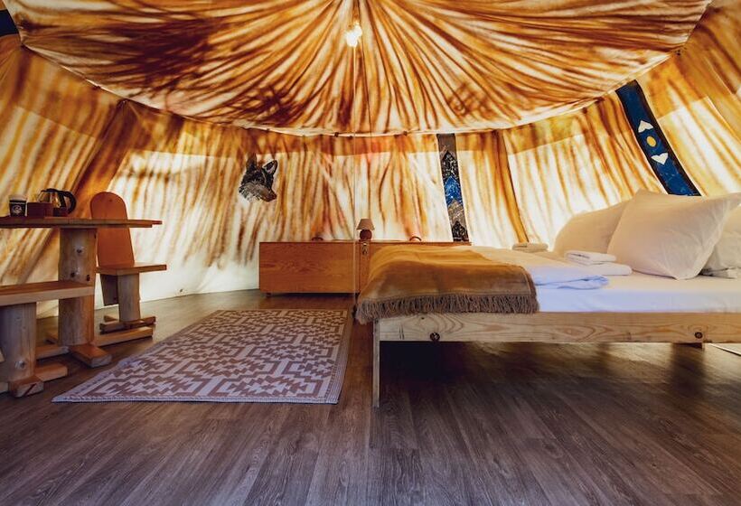 호텔 Western Camp Resort