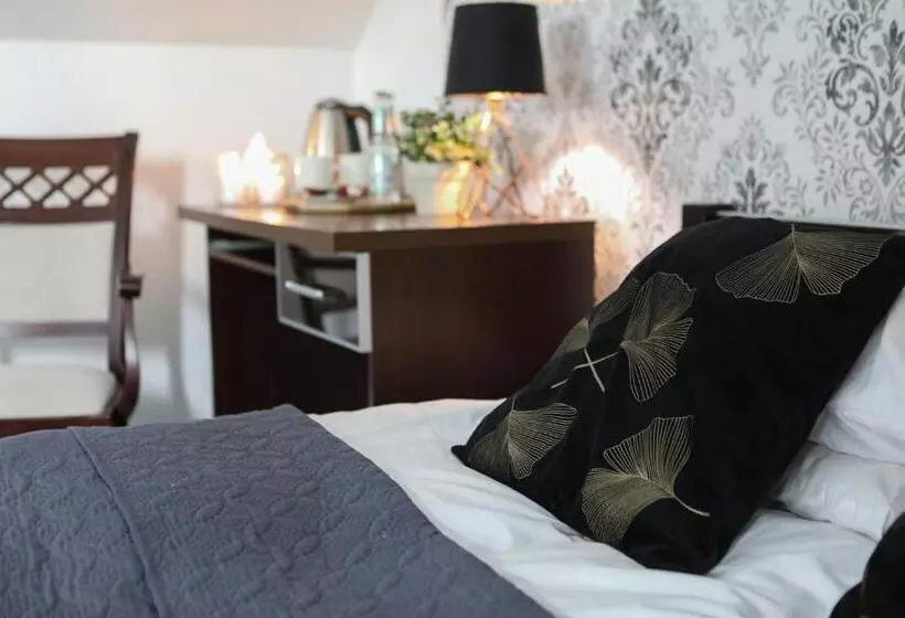 Hotelli Złotogórski