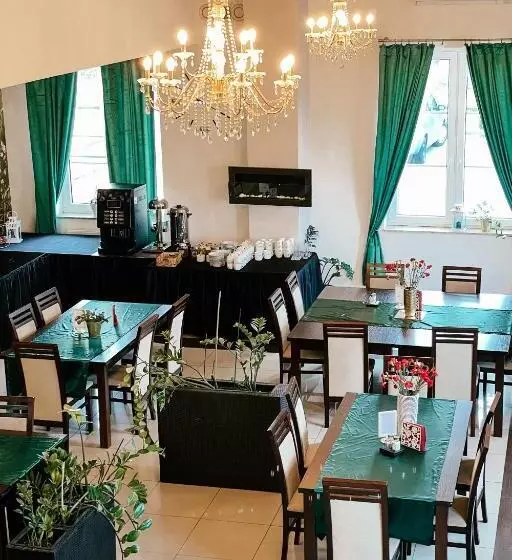 Hotelli Złotogórski