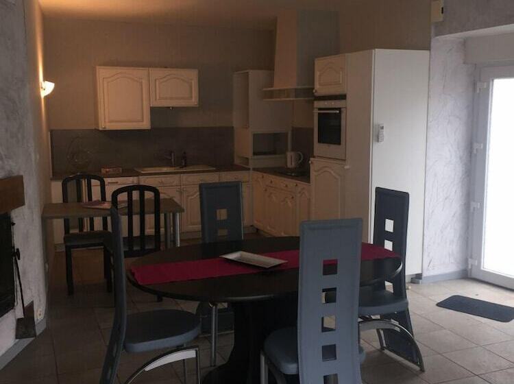 펜션 Au Pied De La Roche