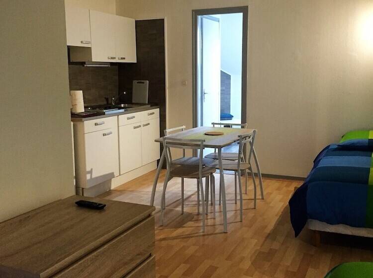 펜션 Au Pied De La Roche