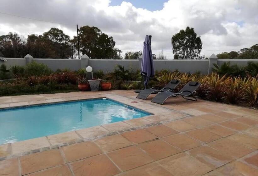 פנסיון Linda Se Dop