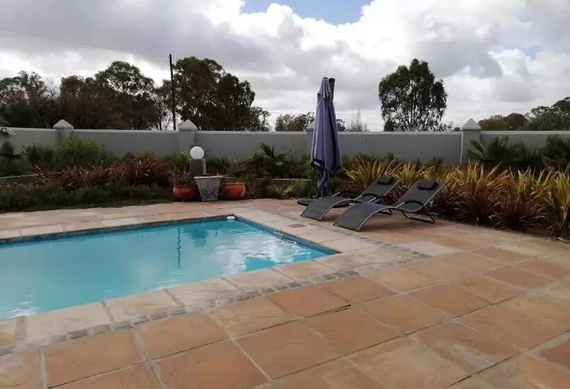 Majatalo Linda Se Dop