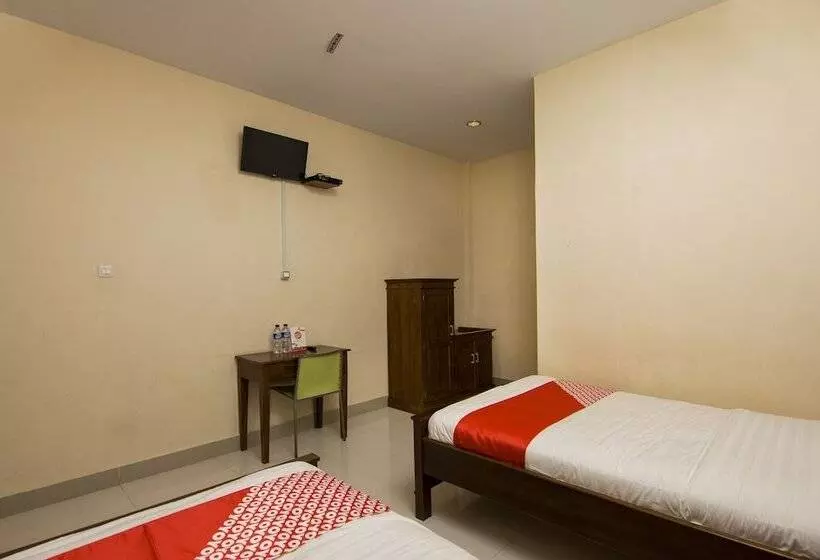 Prima Hotel By Oyo Rooms