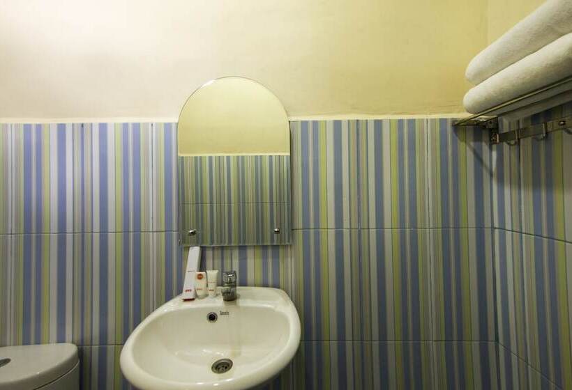 Prima Hotel By Oyo Rooms