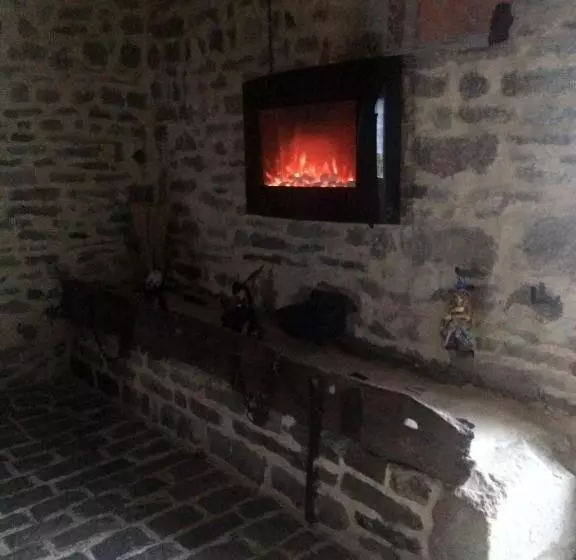 Aamiaismajoitus (B&B) Morvan Séjours