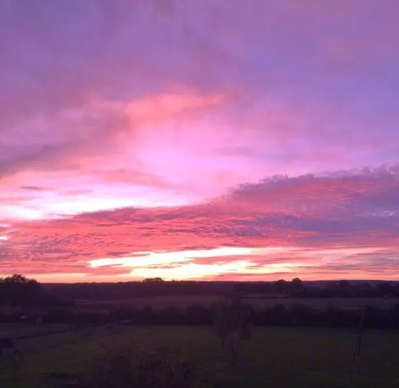 Aamiaismajoitus (B&B) Morvan Séjours