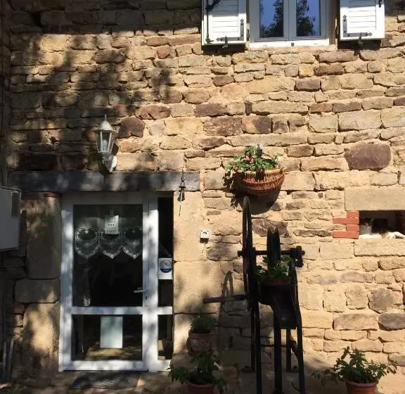 Aamiaismajoitus (B&B) Morvan Séjours