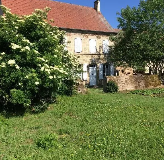 Aamiaismajoitus (B&B) Morvan Séjours