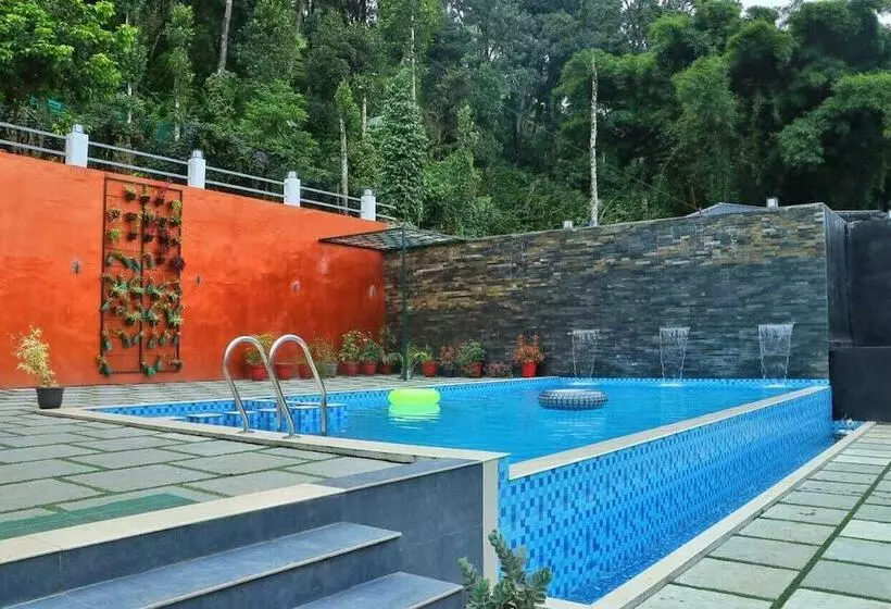 Bed & Breakfast Tree Blanche Munnar