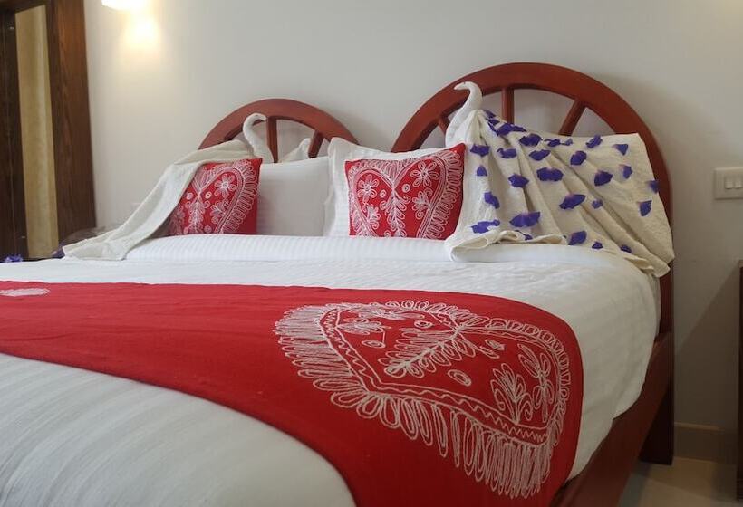 Bed and Breakfast Tree Blanche Munnar