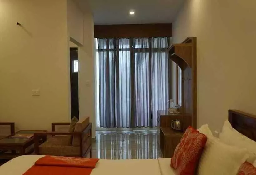 Bed & Breakfast Tree Blanche Munnar