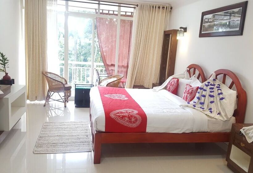 Bed and Breakfast Tree Blanche Munnar