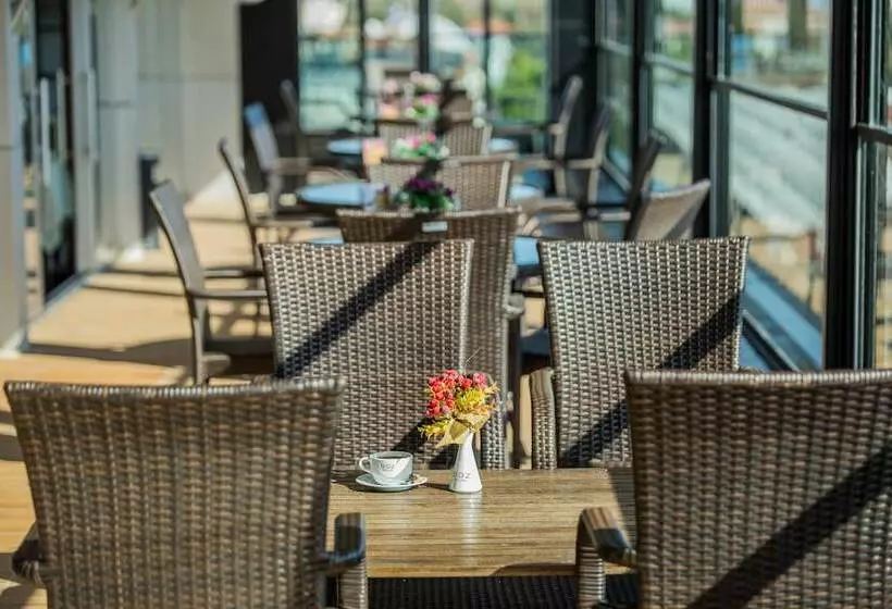 Gdz Hotels Gediz Business