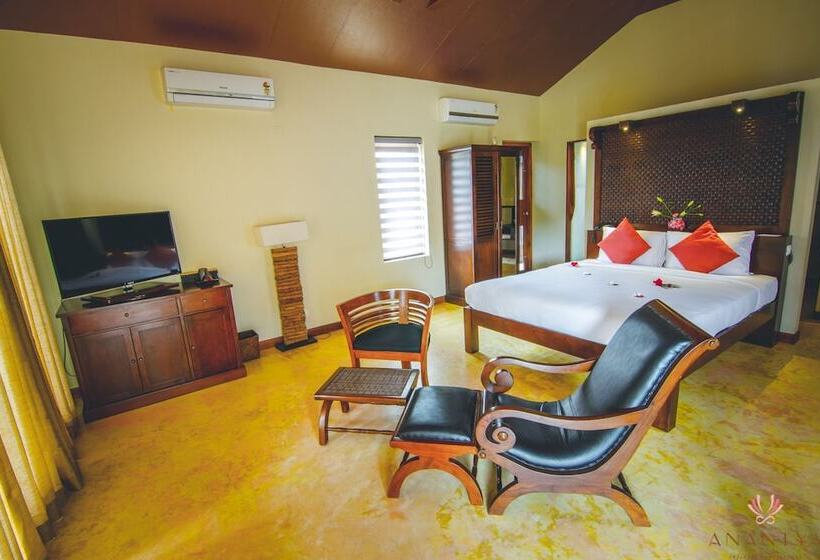 Hotel Anantya By The Lake