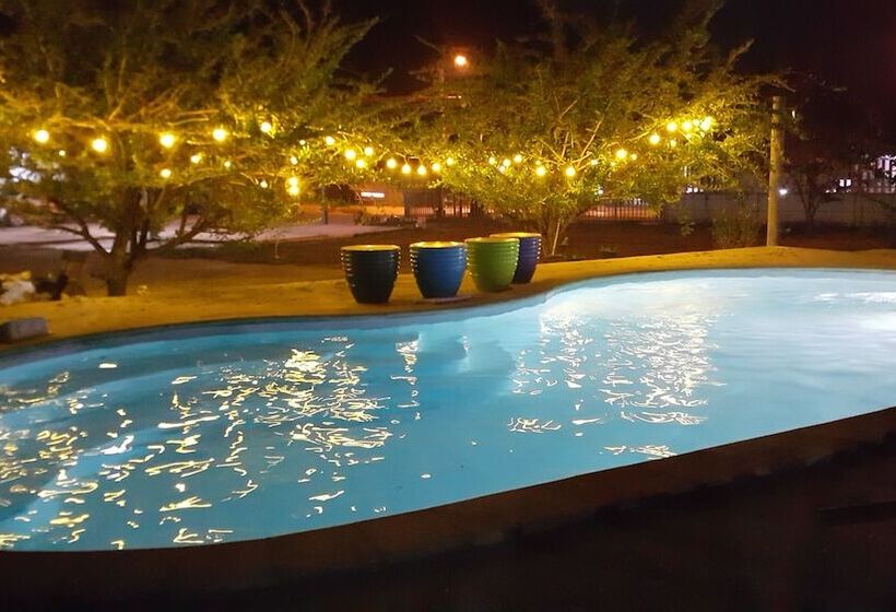 בית מלון כפרי Baanpoonana