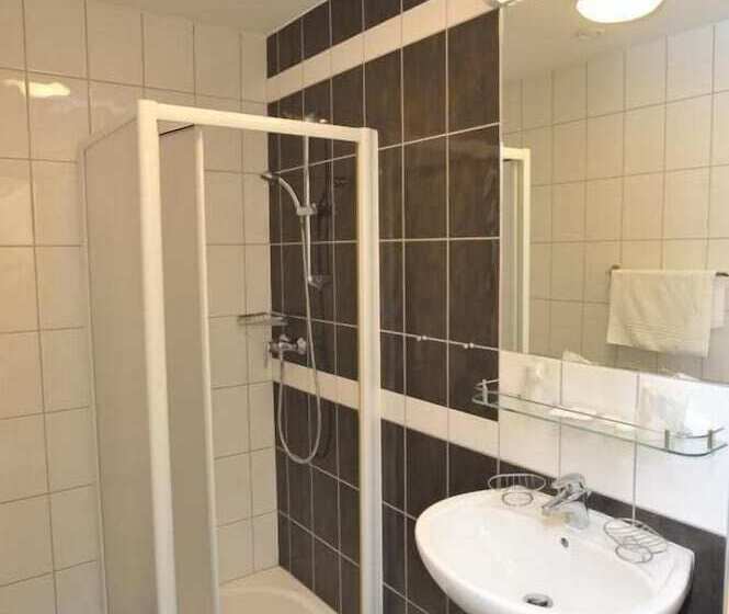 فندق Buly Aréna