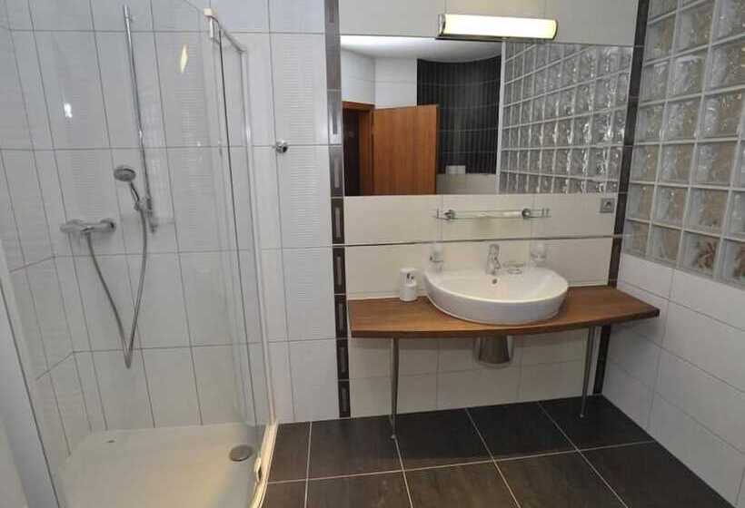 فندق Buly Aréna