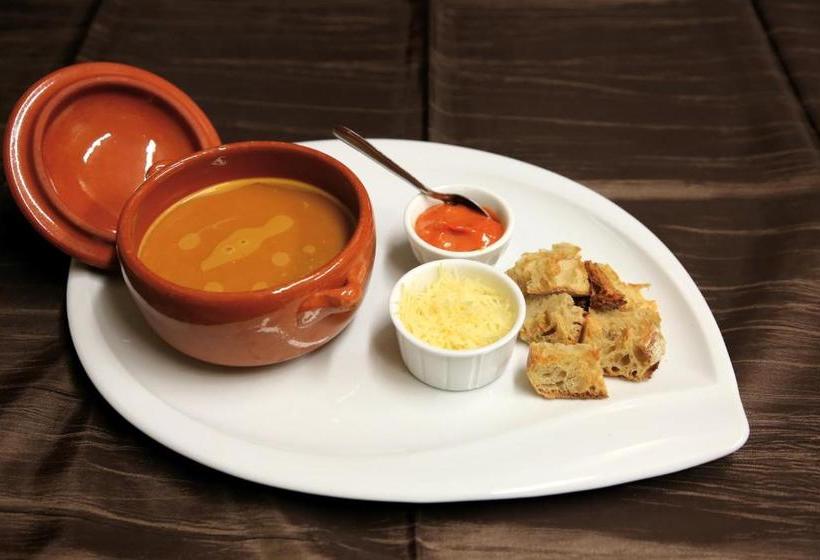 Отель De La Sirene