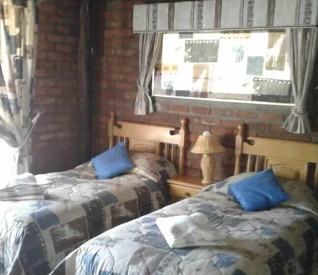 Hotelli Ebenhaeser Guest Farm