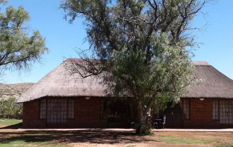 Hotelli Ebenhaeser Guest Farm