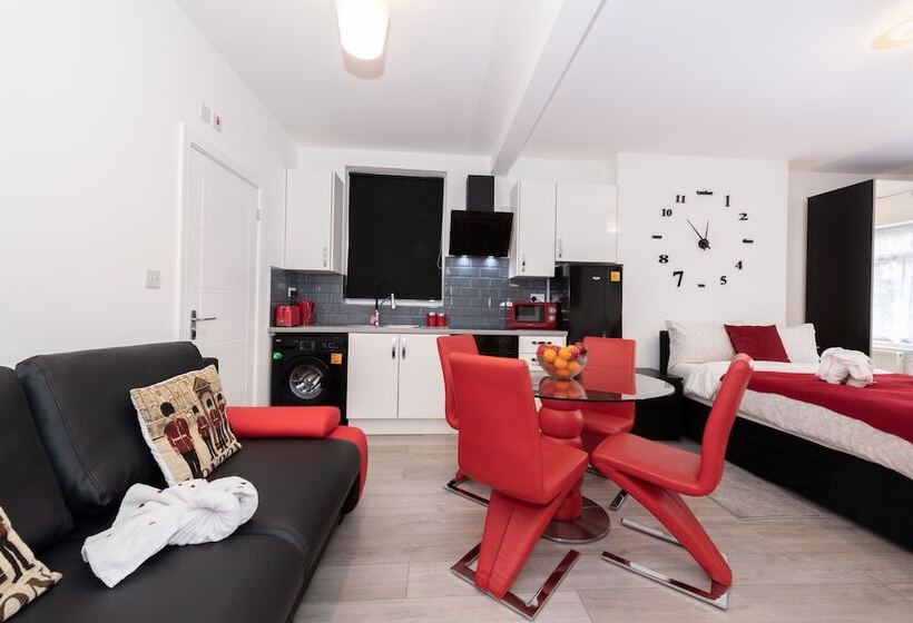 فندق Modern Studio In Harrow