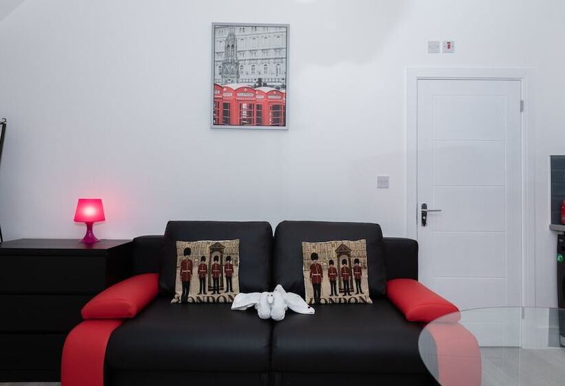 فندق Modern Studio In Harrow